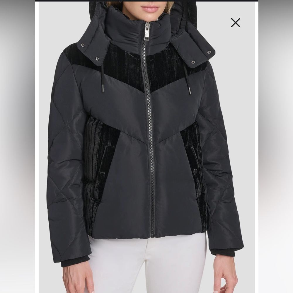 Andrew Marc Women’s Tayte Mixed Media Hooded Puffer Jacket